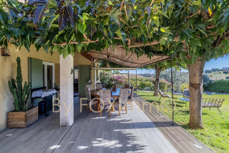 Maison - 147 m² - 6 pièces