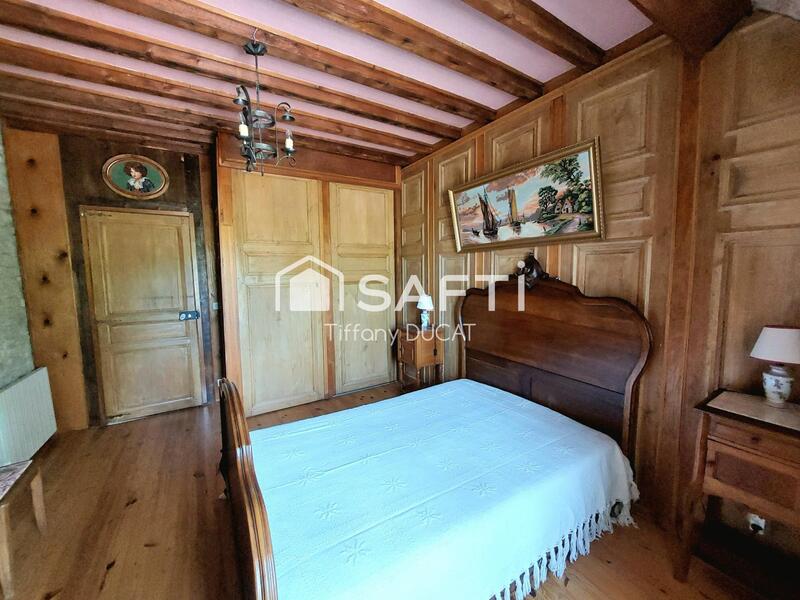 Maison - 311 m² - 11 pièces