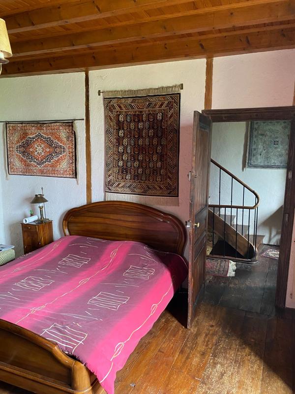 Maison - 335 m² - 10 pièces