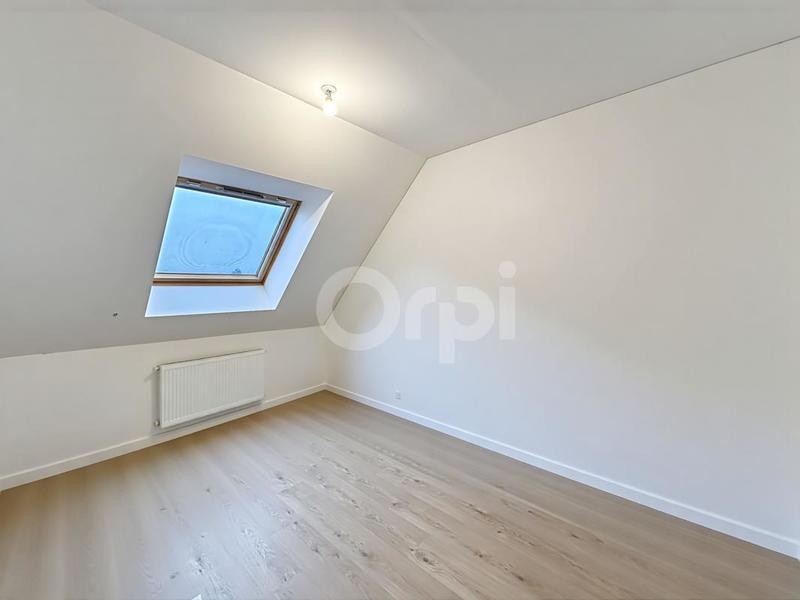 Maison - 94 m² - 4 pièces