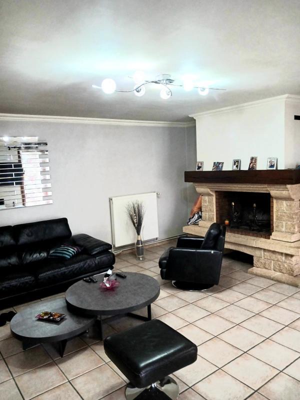 Pavillon - 200 m² - 9 pièces