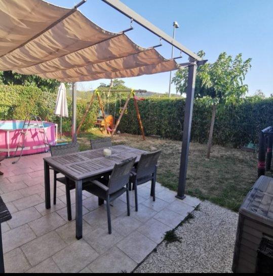 Maison - 98 m² - 4 pièces