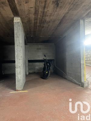 Parking - 11 m²