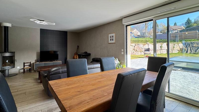 Maison - 165 m² - 6 pièces