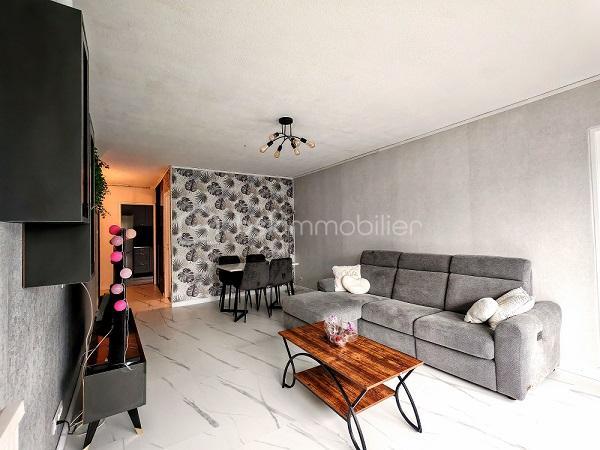 Appartement - 88 m² - 5 pièces