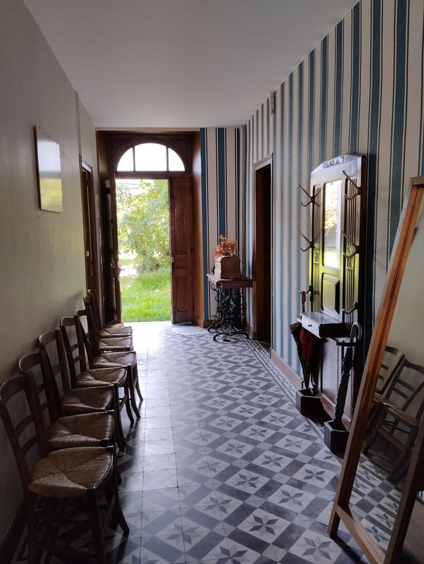 Maison ancienne - 308 m² - 13 pièces