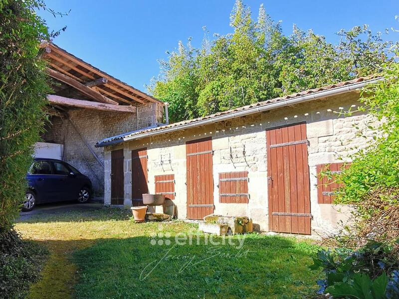 Maison - 192 m² - 7 pièces