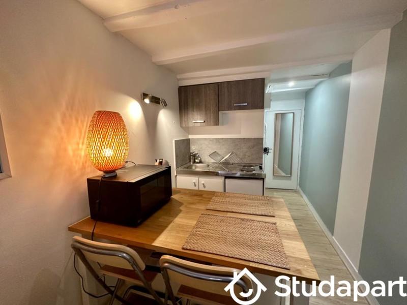 Appartement - 15 m² - 1 pièce