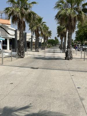 Appartement - 64 m² - 2 pièces