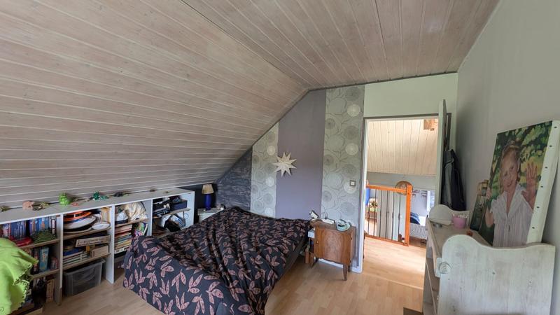 Maison - 170 m² - 8 pièces