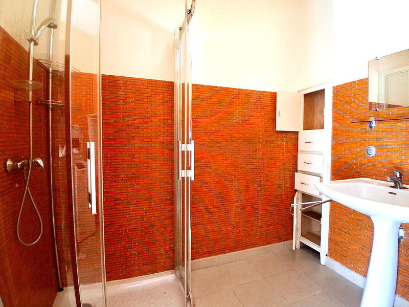 Maison - 215 m² - 8 pièces