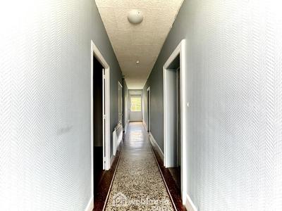 Immeuble - 191 m² - 12 pièces