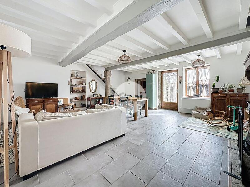 Maison - 145 m² - 6 pièces