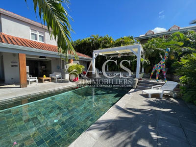 Maison - 115 m² - 4 pièces