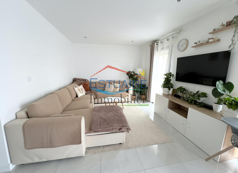 Maison - 102 m² - 5 pièces