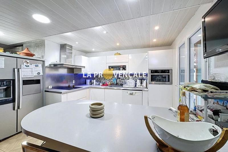 Maison - 117 m² - 5 pièces