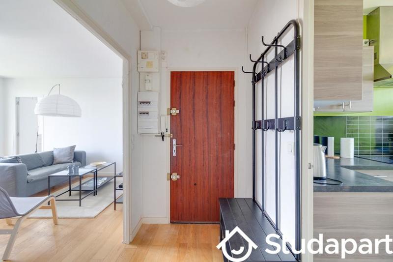 Chambre - 11 m² - 1 pièce