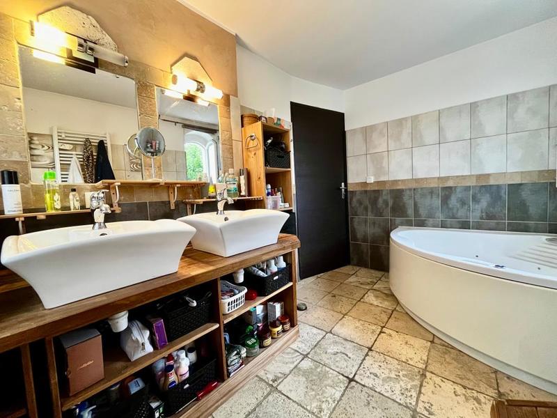 Maison - 155 m² - 6 pièces