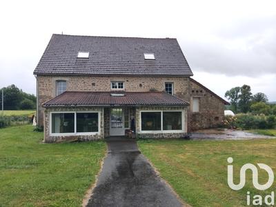 Maison - 283 m² - 9 pièces