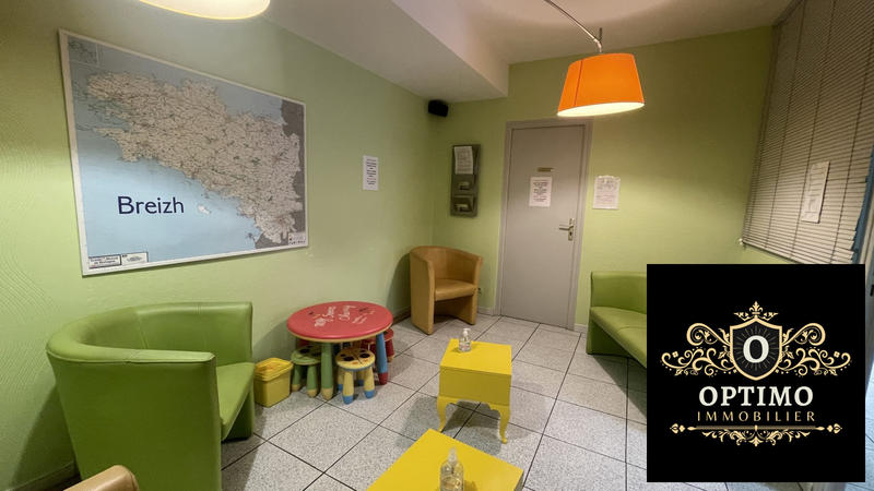 Local d'activités - 80 m² - 4 pièces