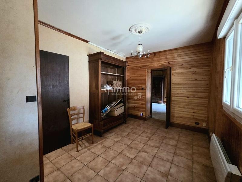 Maison - 206 m² - 10 pièces