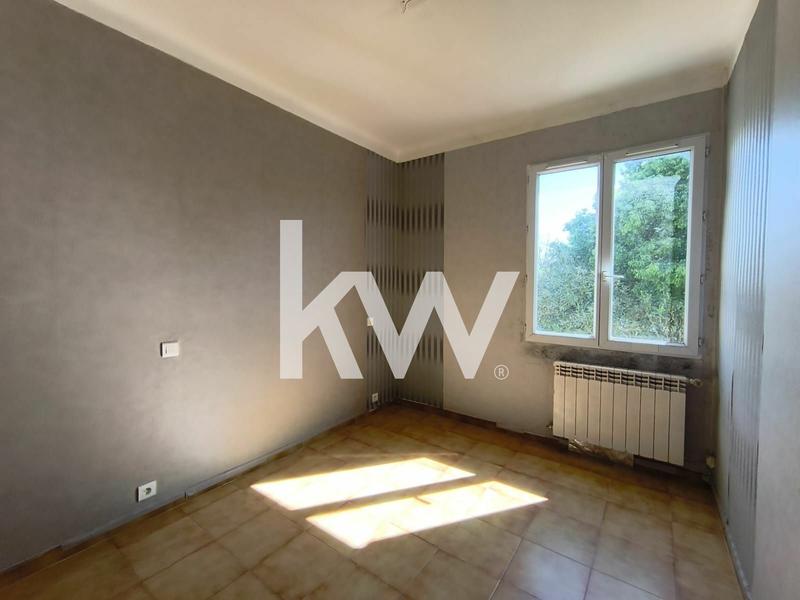 Immeuble mixte - 318 m² - 10 pièces