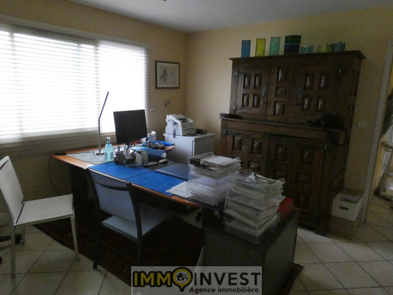 Bureau - 165 m² - 9 pièces