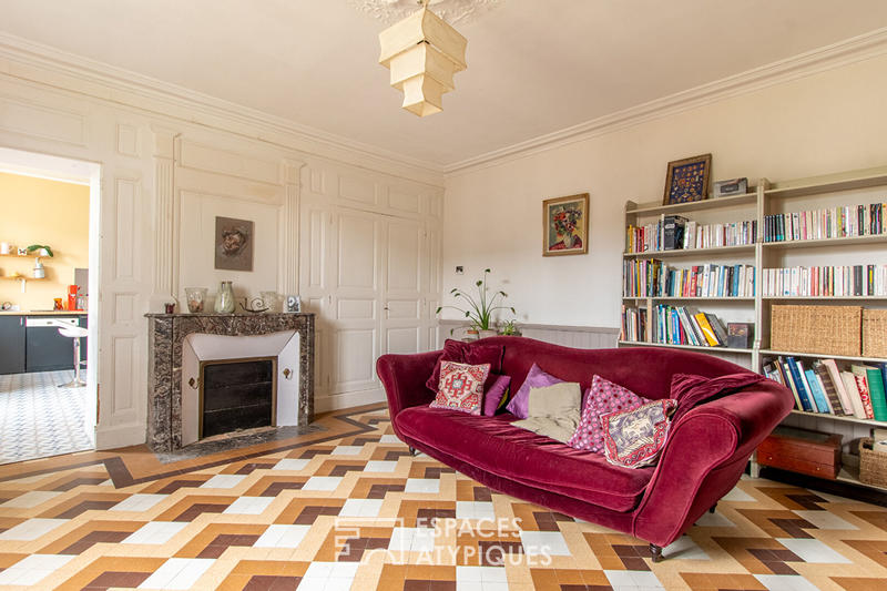 Maison - 220 m² - 8 pièces