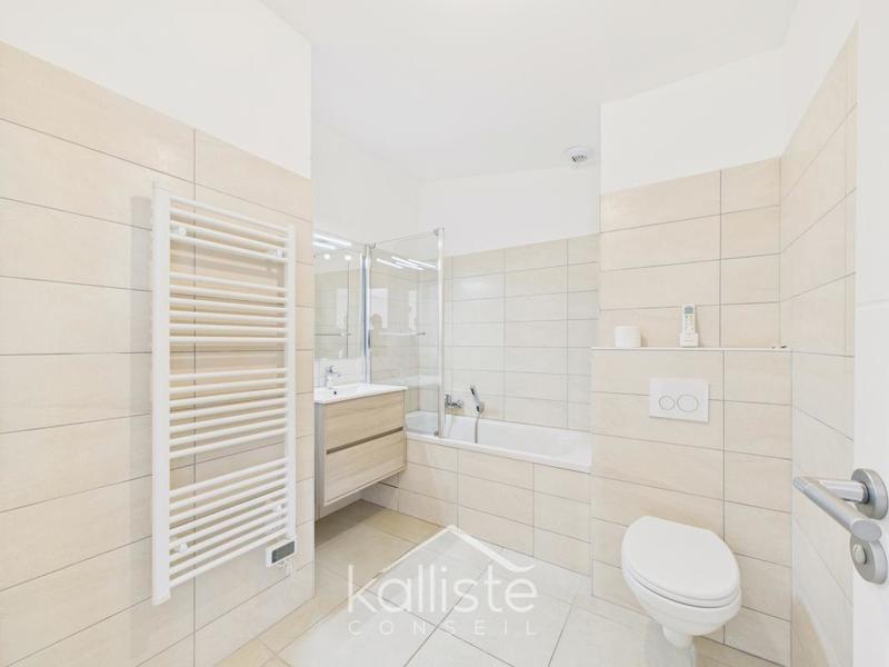 Appartement - 64 m² - 3 pièces