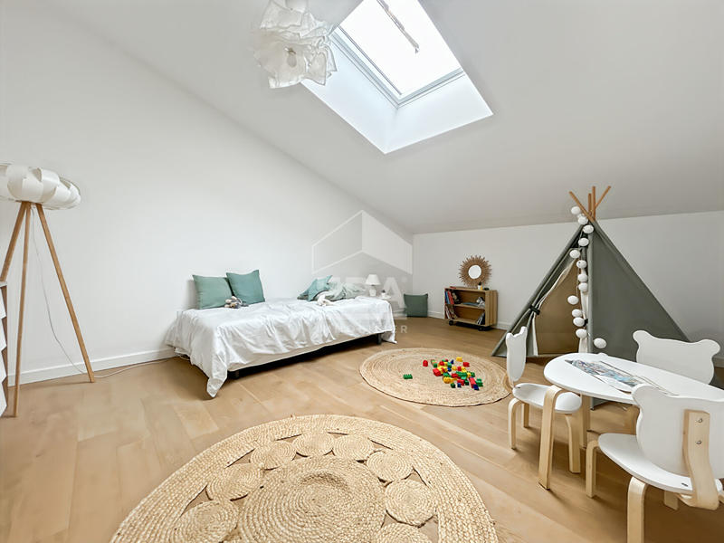 Appartement - 130 m² - 5 pièces