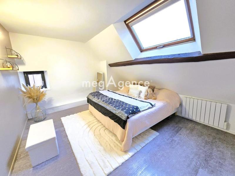 Maison - 102 m² - 4 pièces