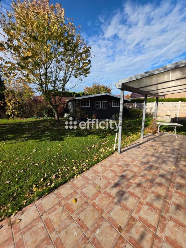 Maison - 140 m² - 8 pièces