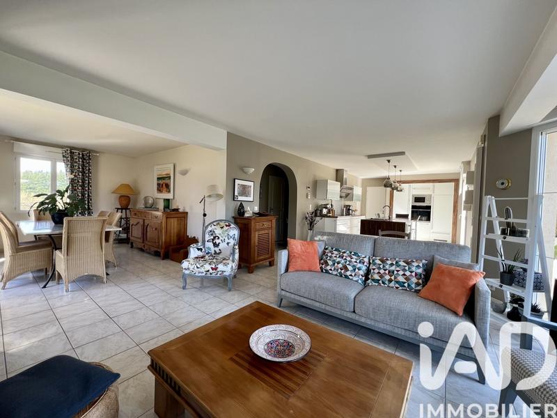 Maison - 148 m² - 5 pièces