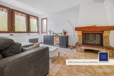 Maison - 105 m² - 5 pièces