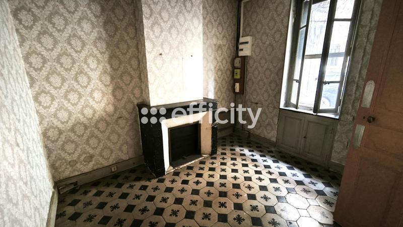 Maison - 127 m² - 6 pièces