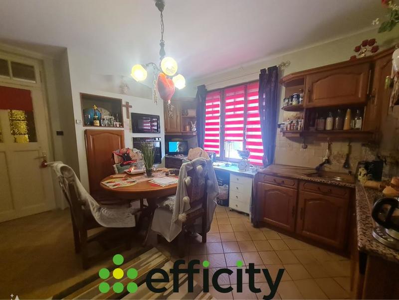 Maison - 165 m² - 7 pièces