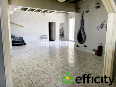 Maison - 179 m² - 5 pièces