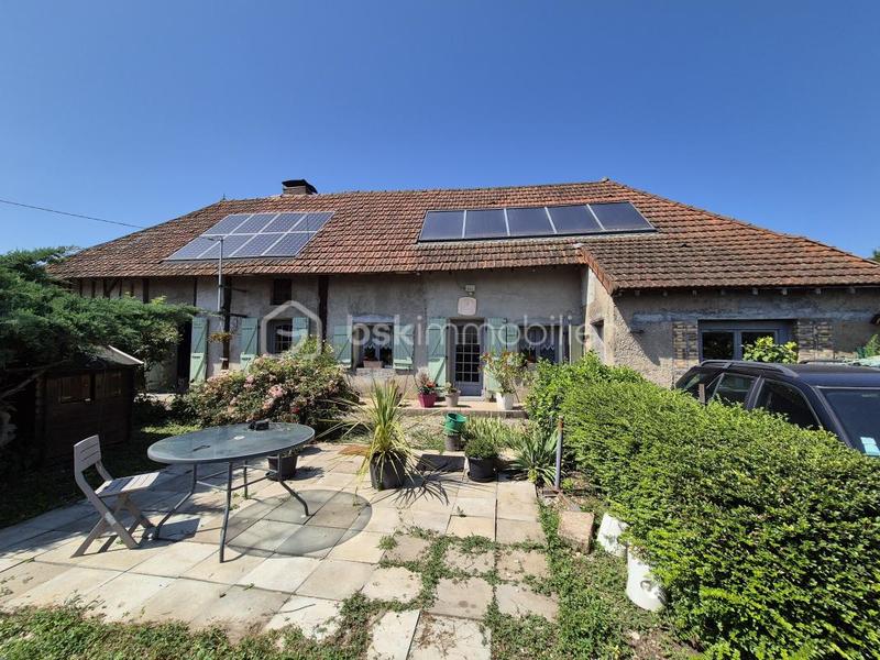 Maison ancienne - 112 m² - 5 pièces