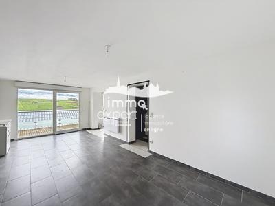 Maison - 94 m² - 5 pièces