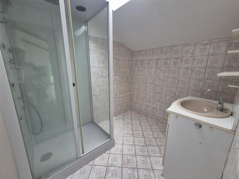 Maison en pierre - 110 m² - 4 pièces