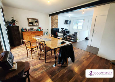 Maison - 128 m² - 6 pièces