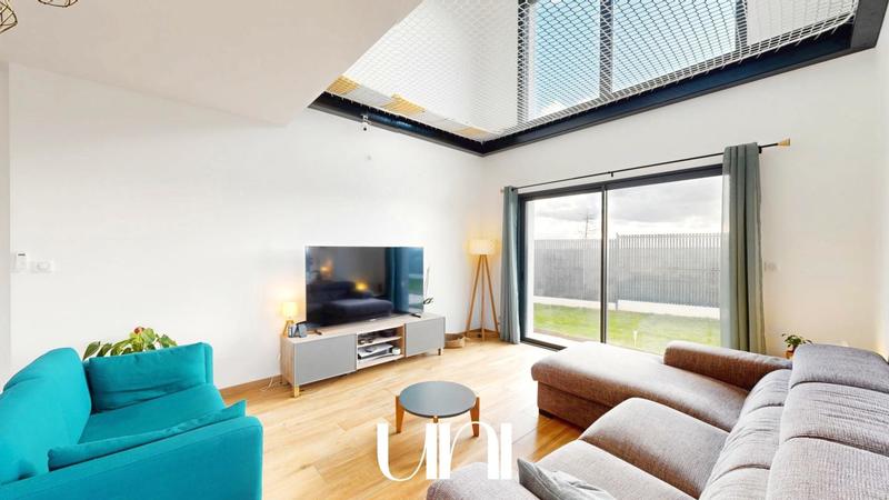 Maison - 178 m² - 6 pièces