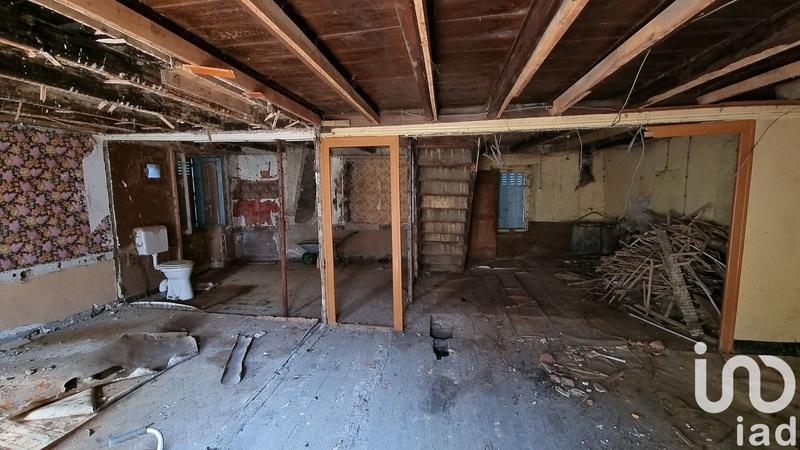 Maison - 300 m² - 5 pièces