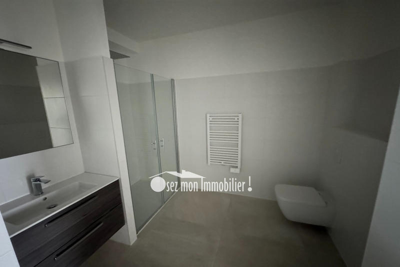 Appartement - 104 m² - 4 pièces