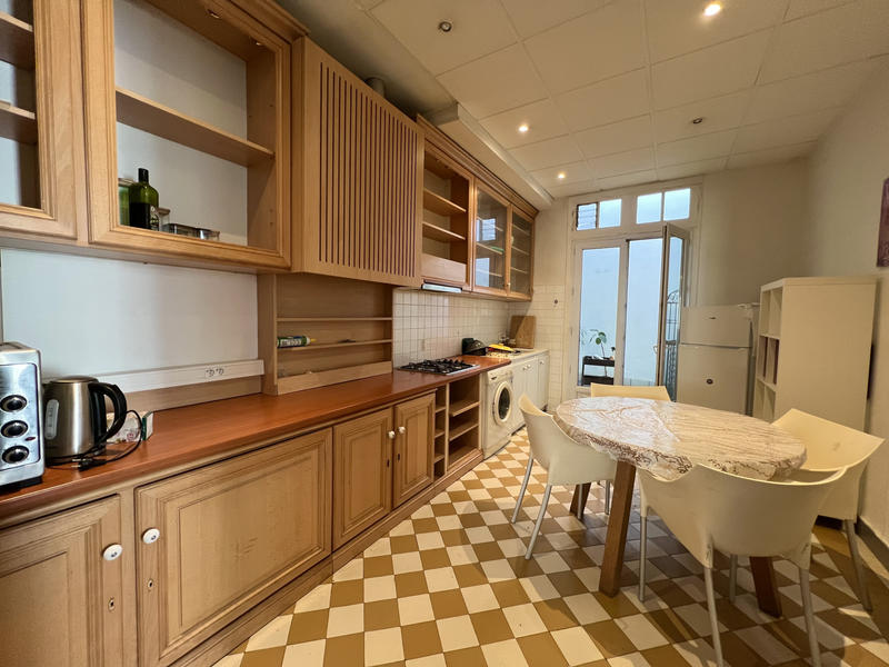 Appartement - 63 m² - 1 pièce