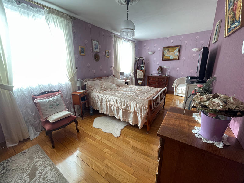 Maison - 91 m² - 5 pièces