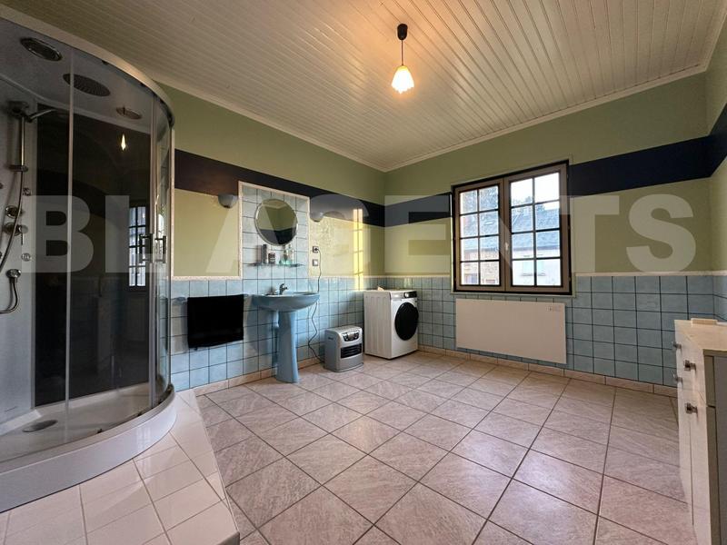 Maison - 182 m² - 5 pièces