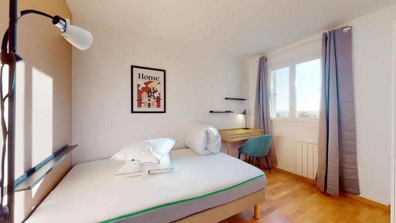 Appartement - 101 m² - 6 pièces