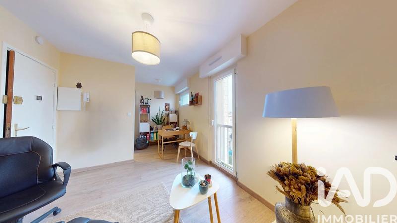 Studio - 14 m² - 1 pièce