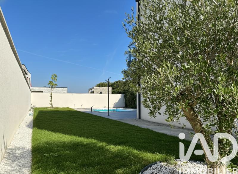 Maison - 185 m² - 6 pièces
